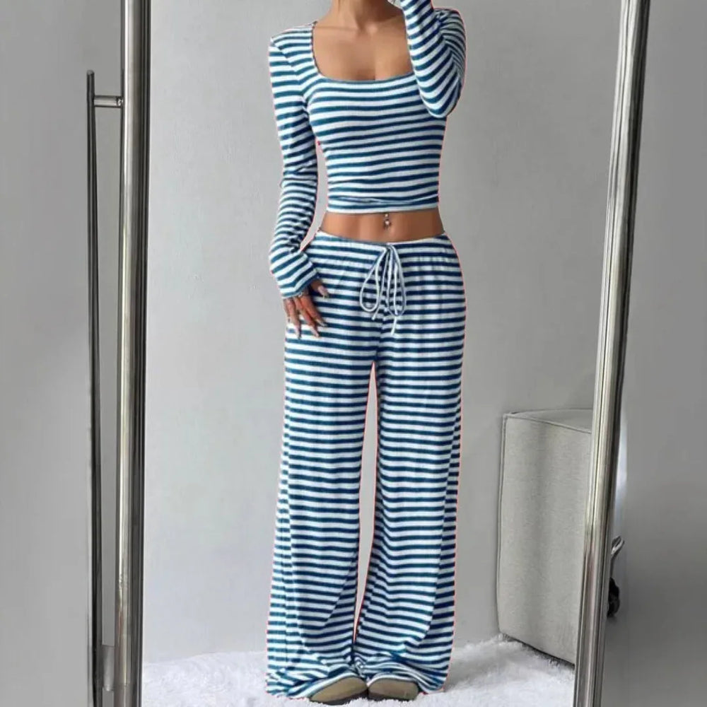 PAMAYPAY™ - Relaxed Fit Crop Top and Pant Lounge Co-ord - MABEL LONDON