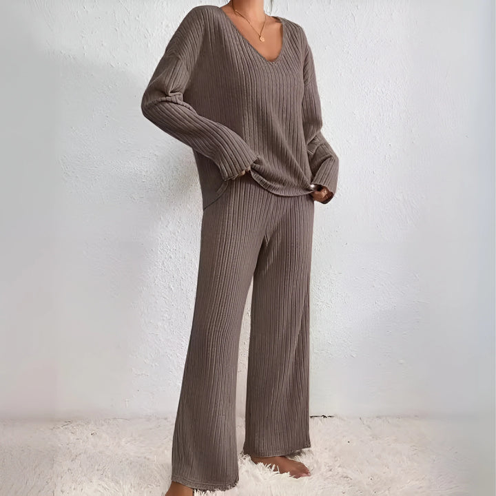 MADEL™ - Comfy Drop Shoulder Long Sleeve Top and Pants Set - MABEL LONDON