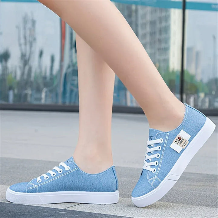 ANNA™ - Timeless Low-Top Sneakers - MABEL LONDON