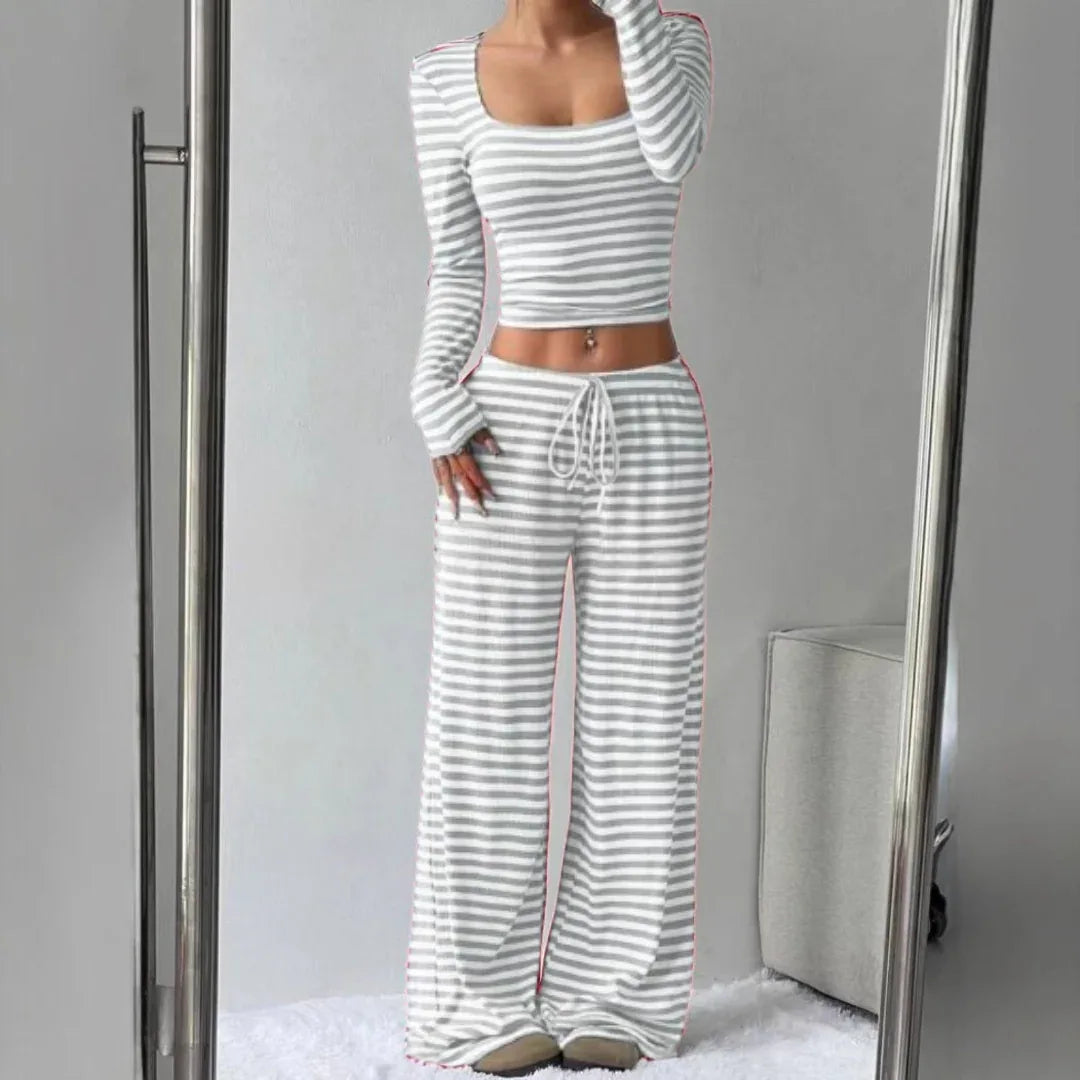 PAMAYPAY™ - Relaxed Fit Crop Top and Pant Lounge Co-ord - MABEL LONDON