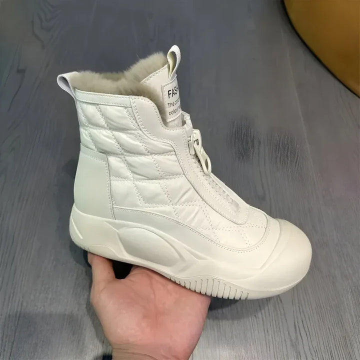 Maddie | White Qulted Boots - MABEL LONDON