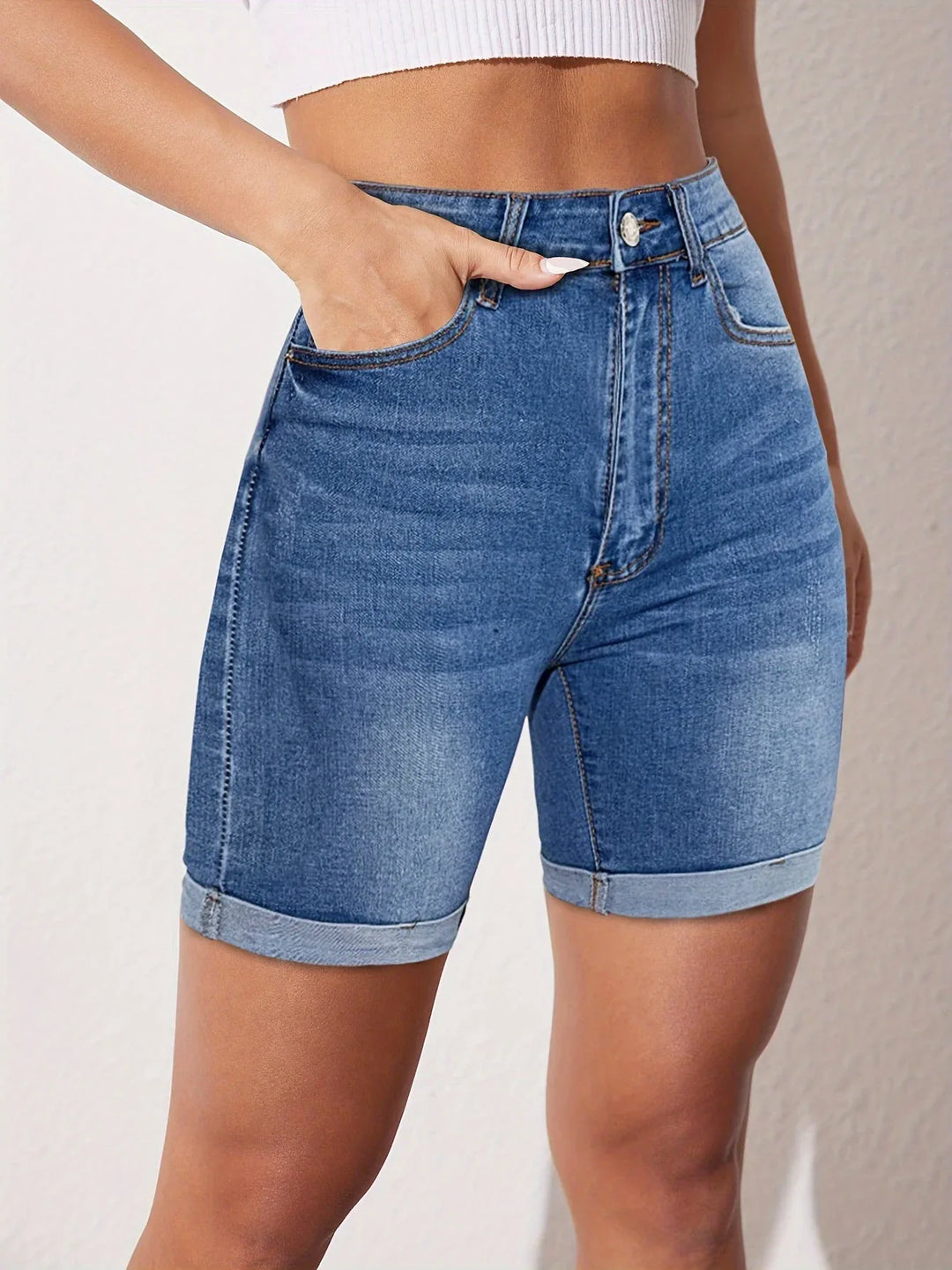 RAPHAELLE™ - Stretch-Fit Bermuda Jean Short - MABEL LONDON