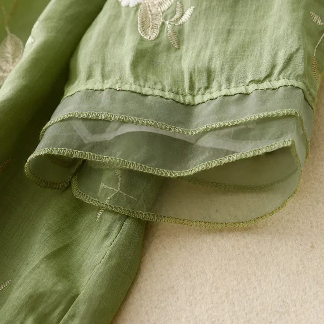 Laurienne™ | Embroidered blouse - MABEL LONDON