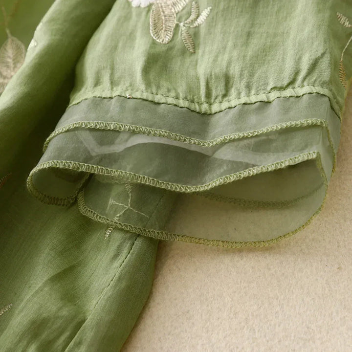 Laurienne™ | Embroidered blouse - MABEL LONDON