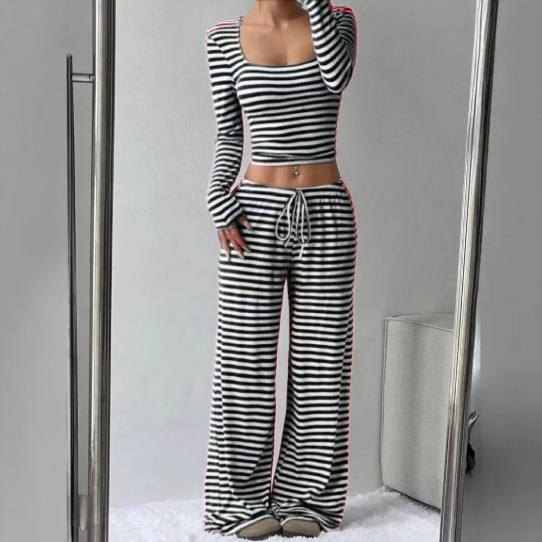 JANA™ - Relaxed Fit Crop Top and Pants Lounge Set - MABEL LONDON