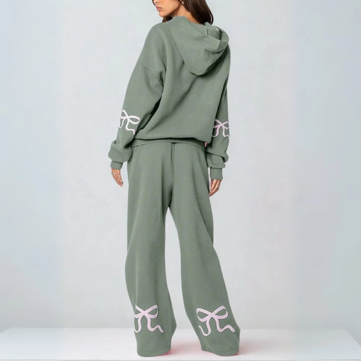 TAMINA™ - Casual Oversized Sweatshirt and Wide Leg Pants - MABEL LONDON