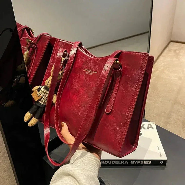 NIKKI™ - Elegant Shoulder Tote - MABEL LONDON