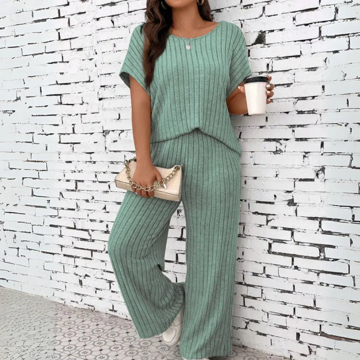 WAUNA™ - Casual Plus Size Short Sleeve Top and Pants Set - MABEL LONDON