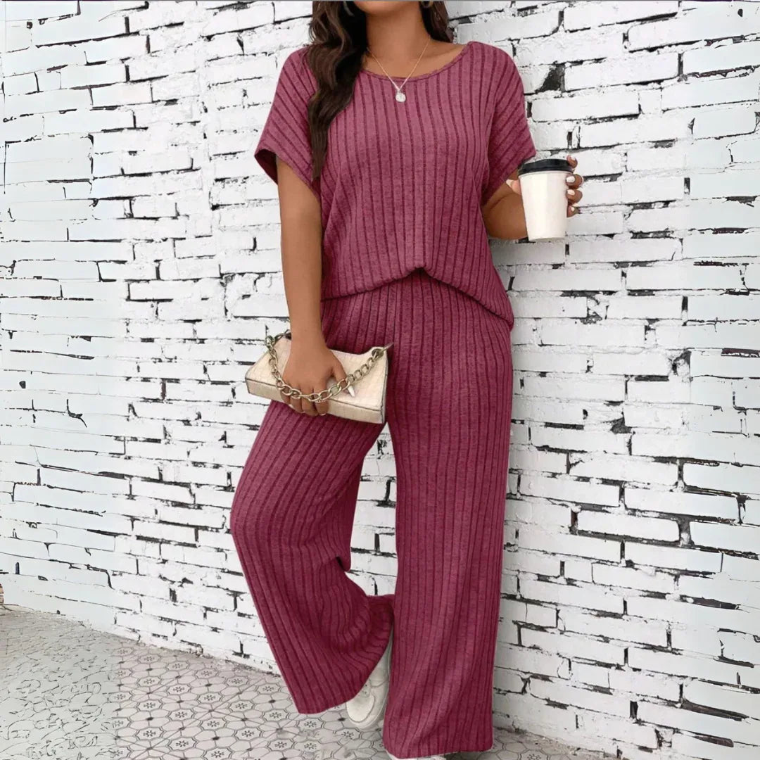 WAUNA™ - Casual Plus Size Short Sleeve Top and Pants Set - MABEL LONDON