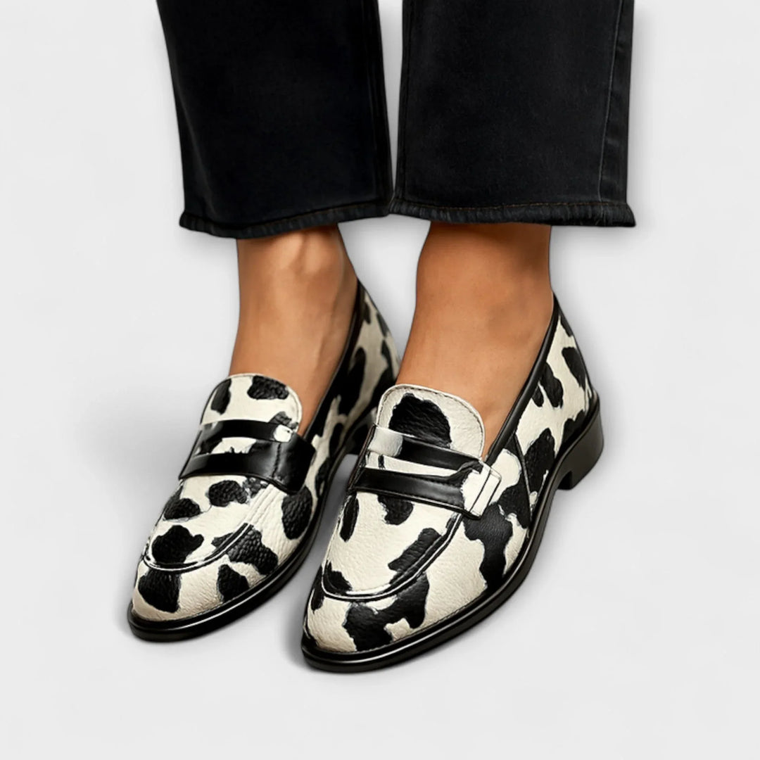 Elise - Minimalist Loafer - MABEL LONDON