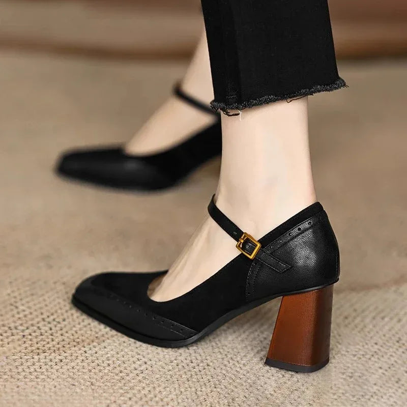 Ellie | Classic Leather Pumps - MABEL LONDON