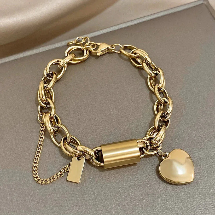 Chunky Gold Heart Bracelet - MABEL LONDON