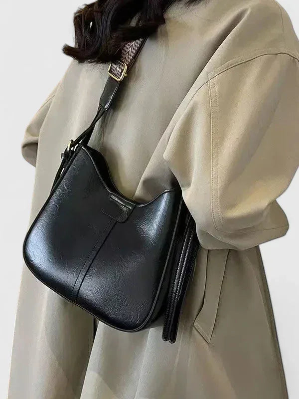 Verena | Elegant Shoulder Bag - MABEL LONDON