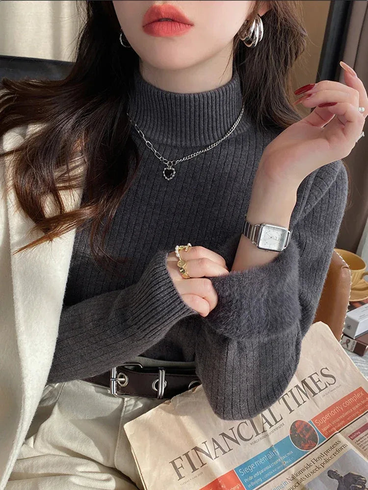 Elva™ - Cozy Plush Sweater - MABEL LONDON