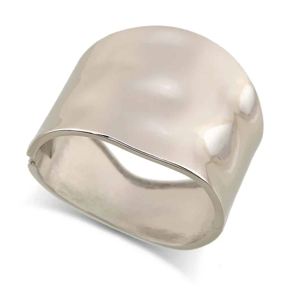 RAYNA™ – Chic Asymmetric Statement Bangle - MABEL LONDON