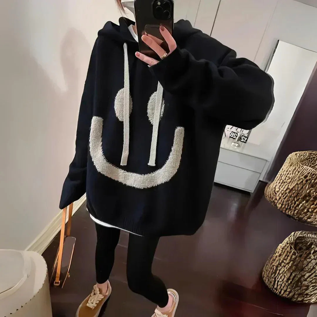 SMILEY™ | Cozy Oversized Hoodie - MABEL LONDON