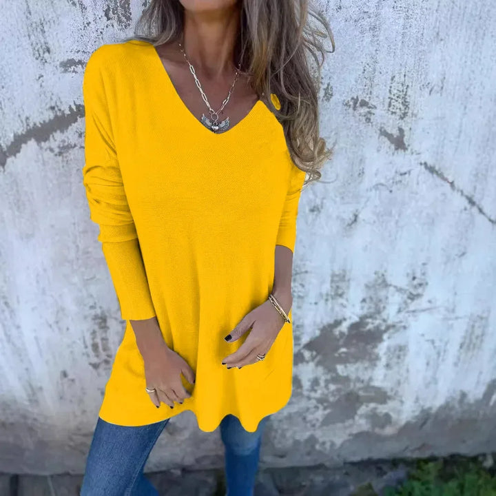 Leona | Relaxed V-Neck Knit Tunic - MABEL LONDON