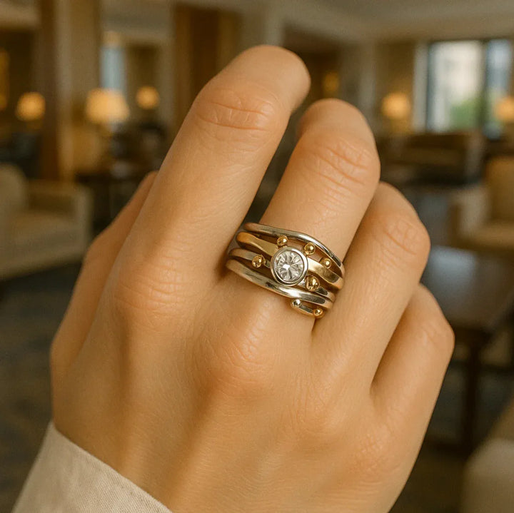 Royal - Vintage Gold Inlaid Zirconia Ring - MABEL LONDON