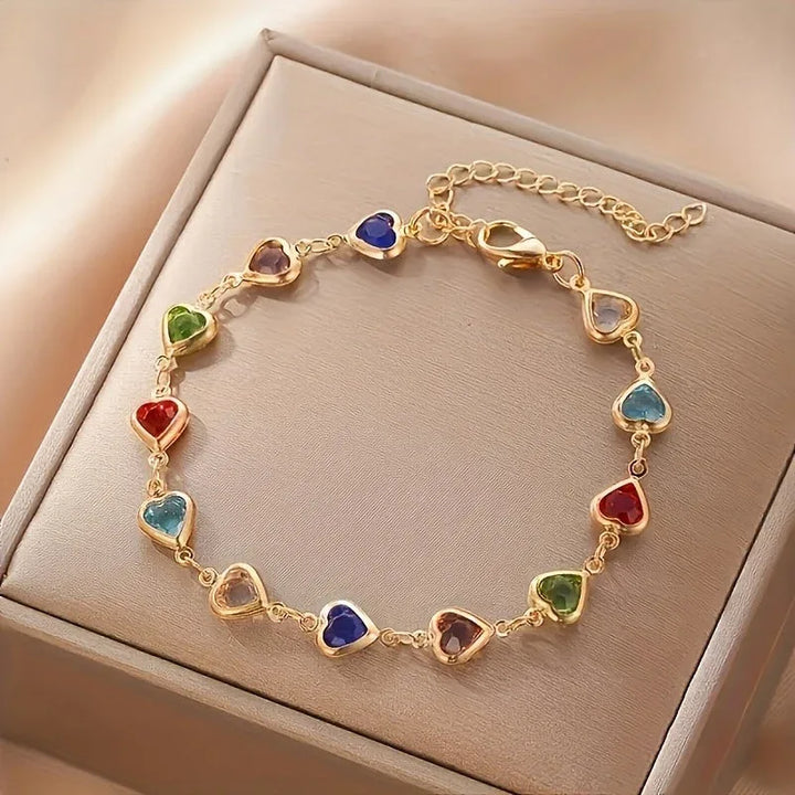 Heart-Shaped Gold Bracelet - MABEL LONDON