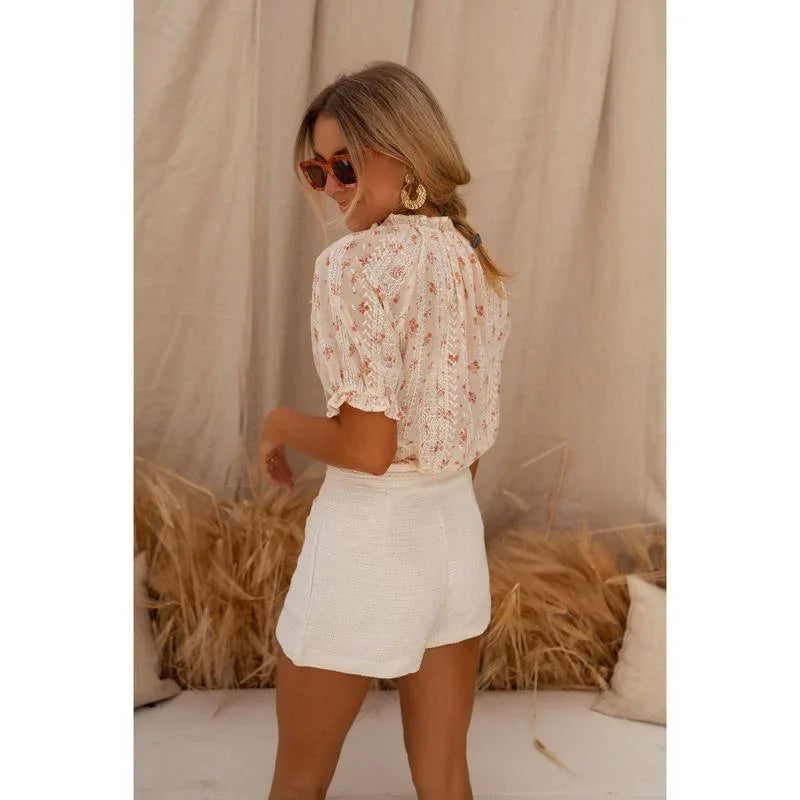 SOPHINI™ – Casual Floral Short-Sleeved Lining Blouse - MABEL LONDON