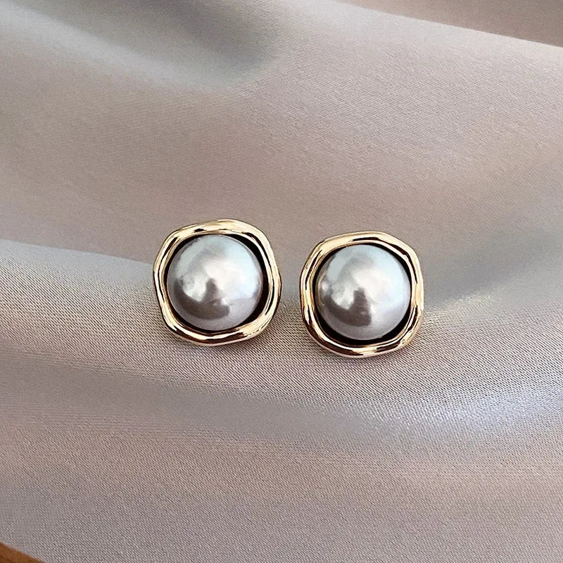 Elegant Vintage Pearl Earrings - MABEL LONDON