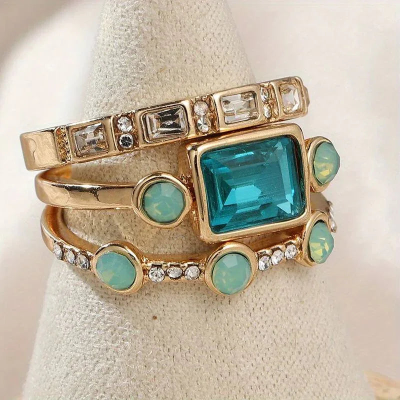 DARLENE™ - Vintage Blue Crystal Ring Set - MABEL LONDON